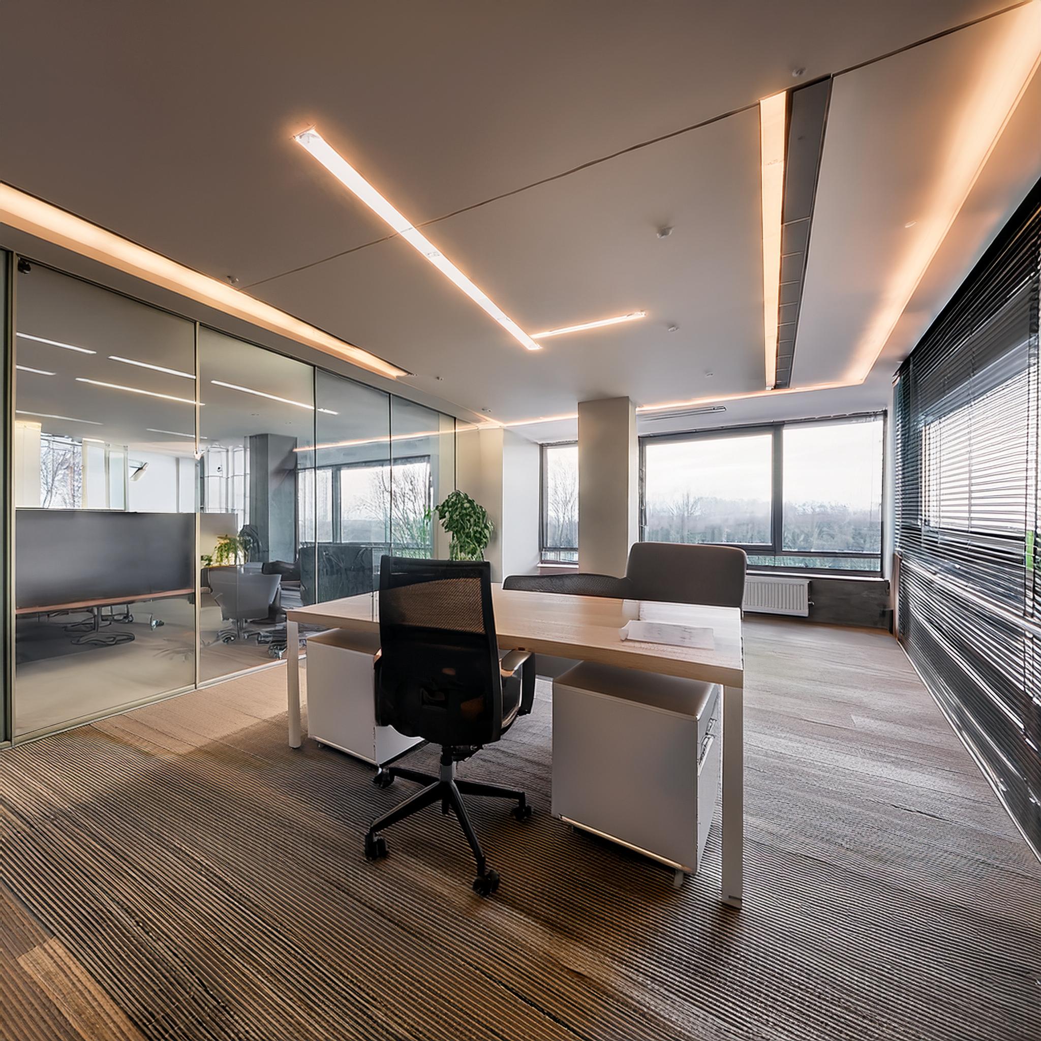 Klassisches Bürodesign mit eleganter Einrichtung in Frankfurt am Main